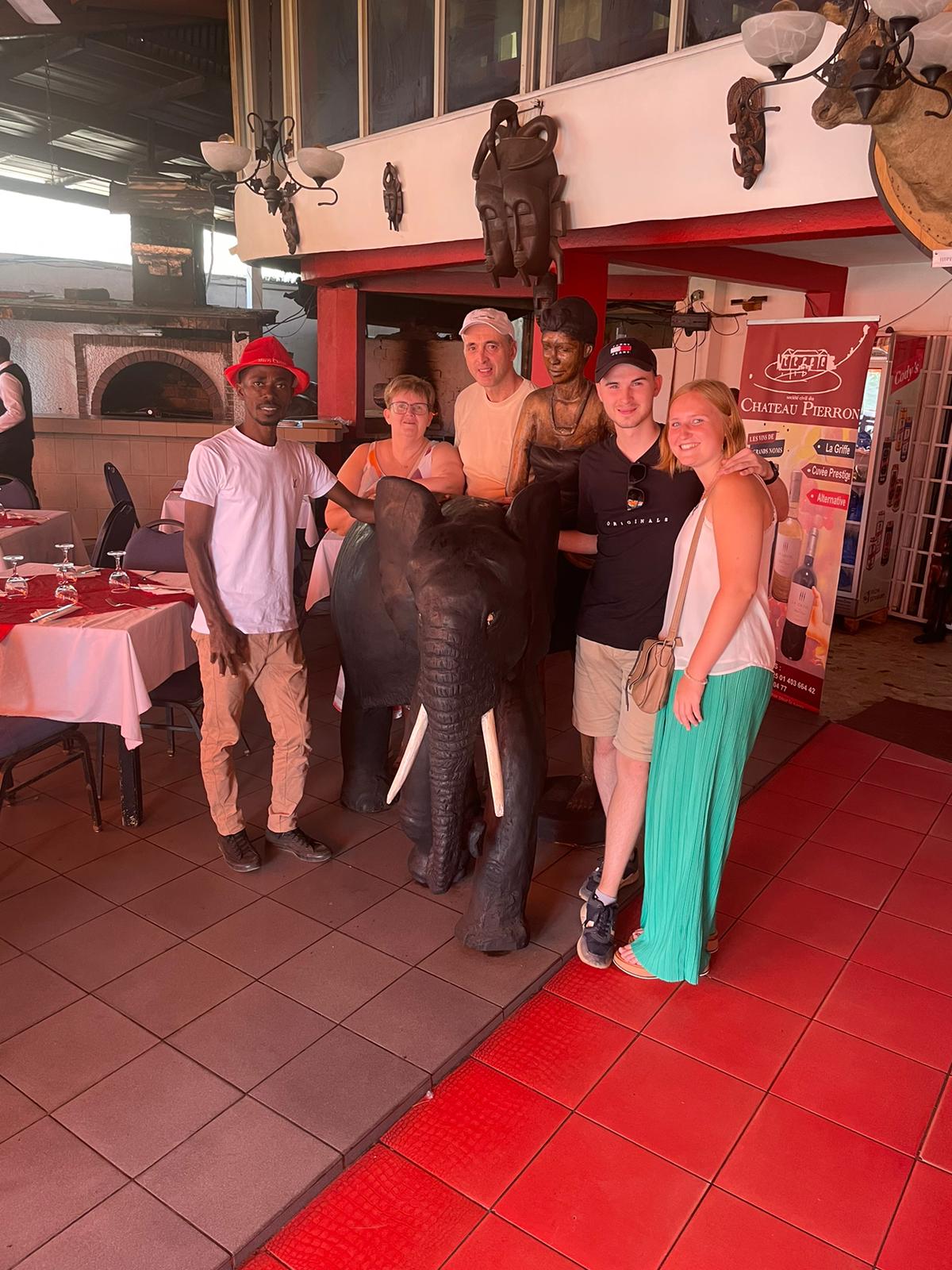 UN GUIDAGE PARFAIT A YAMOUSSOUKRO