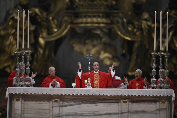 NEUVIÈME CONGRÉGATION GÉNÉRALE DES CARDINAUX