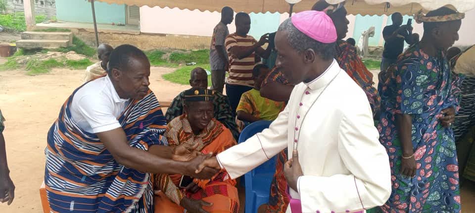 PÈLERINAGE DES ARCHEVÊQUES ET EVÈQUES