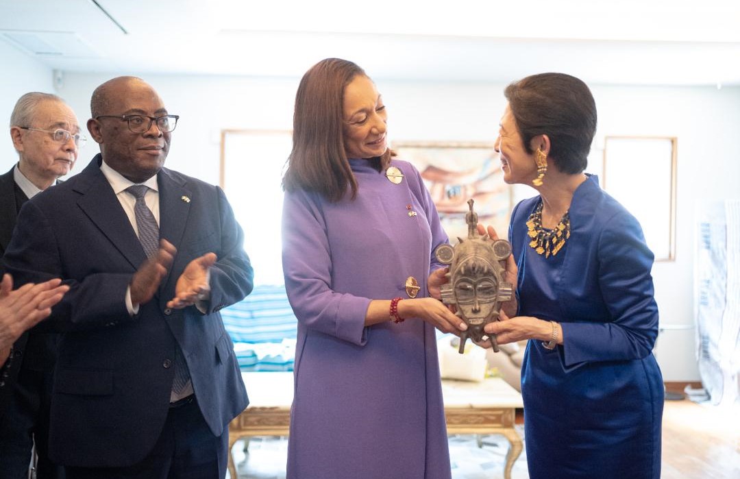 OBJETS CULTURELS IVOIRIENS RÉTROCÉDÉS