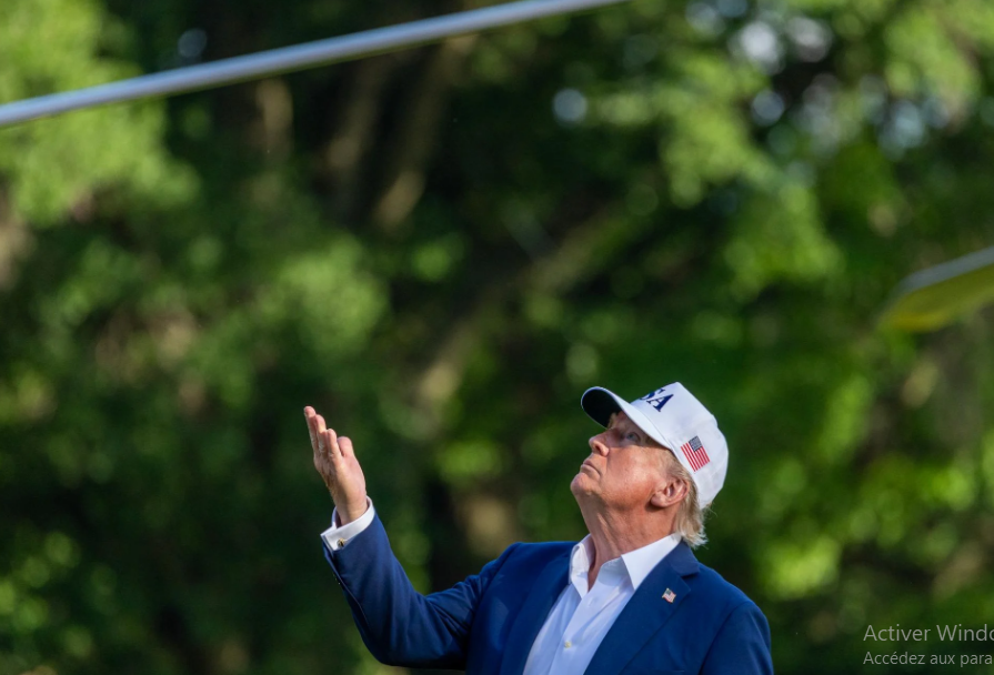 Critiqué après les inondations au Texas, Donald Trump ne compte rien changer